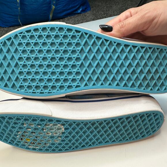 Vans x Spongebob Sk8Hi Imaginaaation Sneakers - Picture 6 of 9